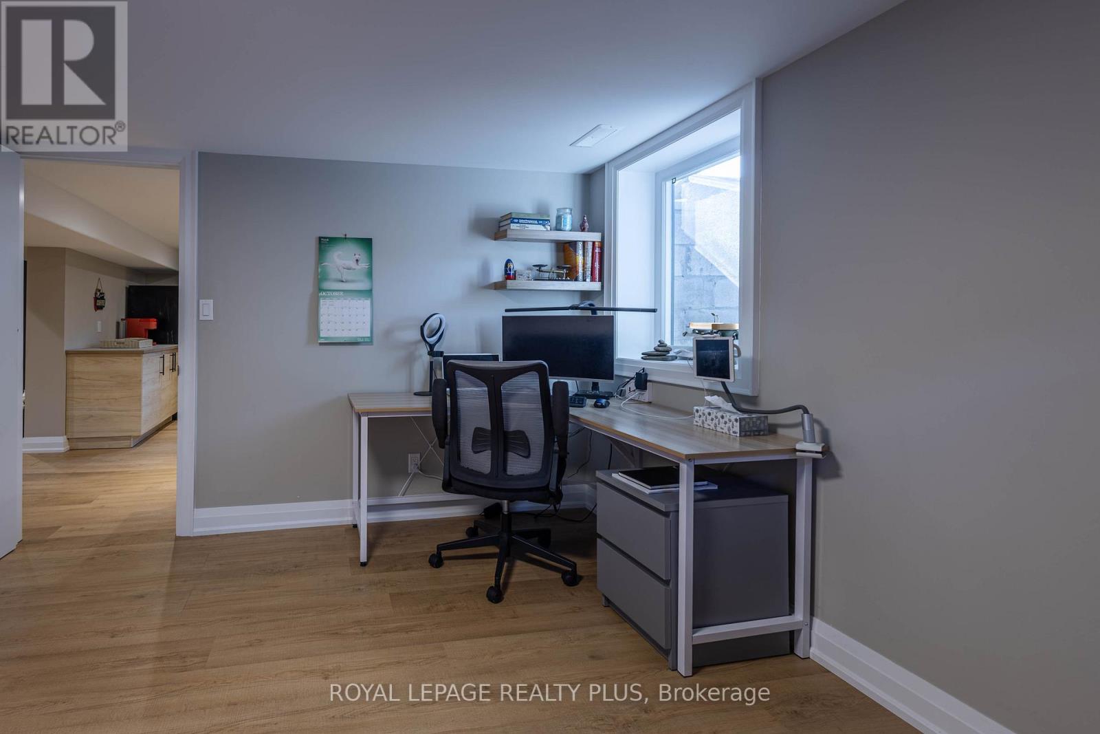 884 Eagle Drive, Burlington, ON - Indoor Photo Showing Office