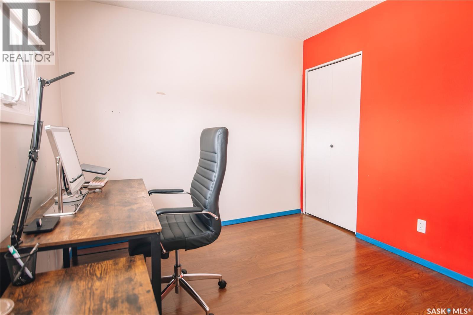 203 Paynter Crescent, Regina, SK - Indoor Photo Showing Office