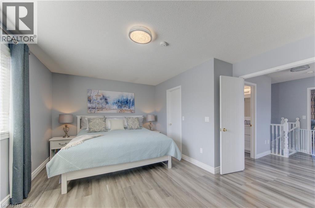 31 Adler Drive, Cambridge, ON - Indoor Photo Showing Bedroom