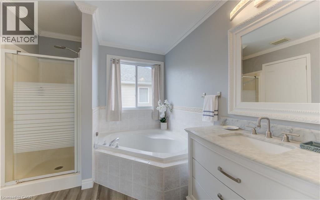 31 Adler Drive, Cambridge, ON - Indoor Photo Showing Bathroom