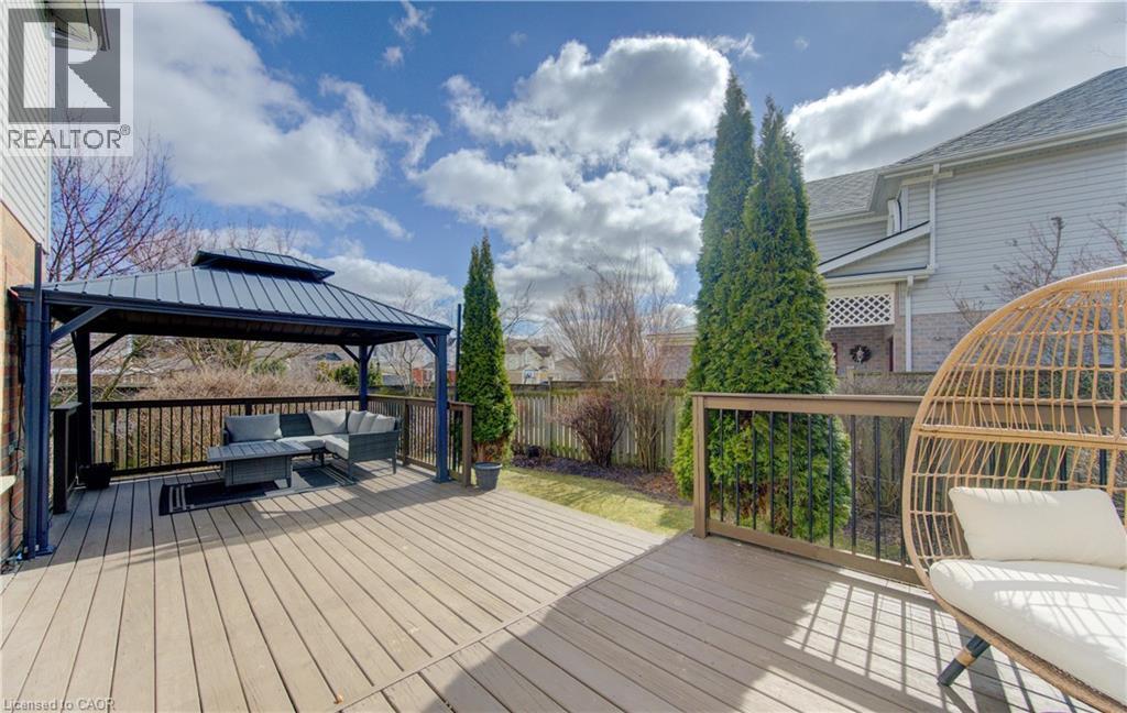 31 Adler Drive, Cambridge, ON - Outdoor With Deck Patio Veranda With Exterior