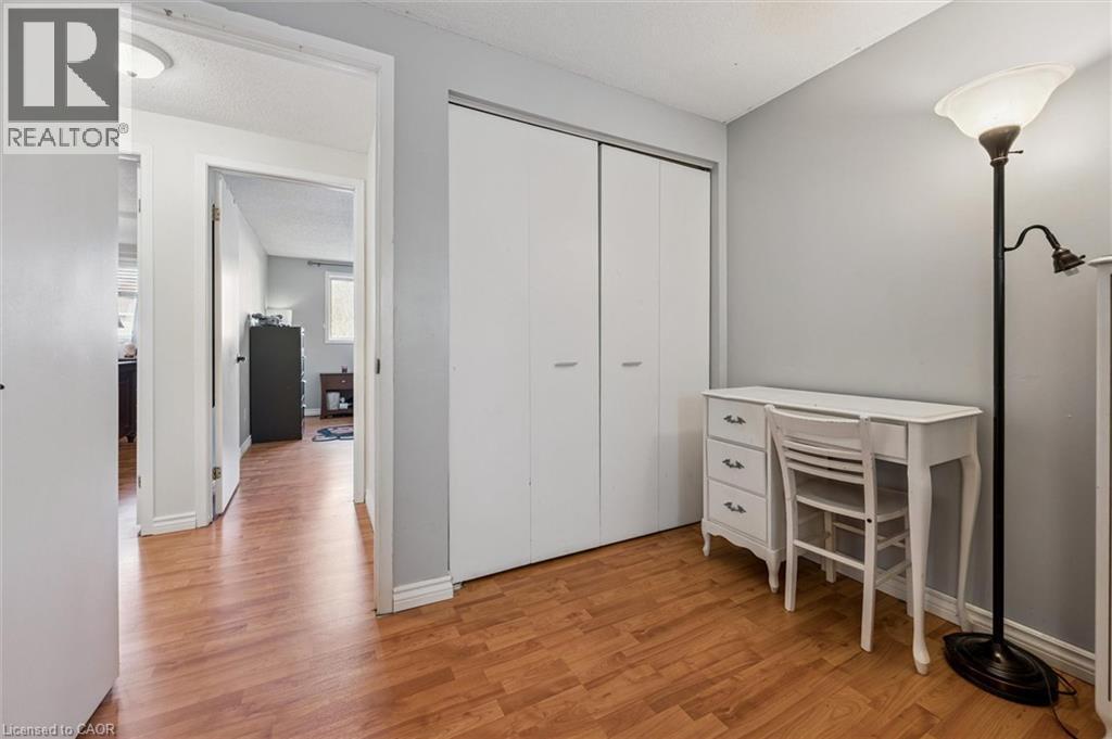 37 Edgemere Drive, Cambridge, ON - Indoor Photo Showing Other Room