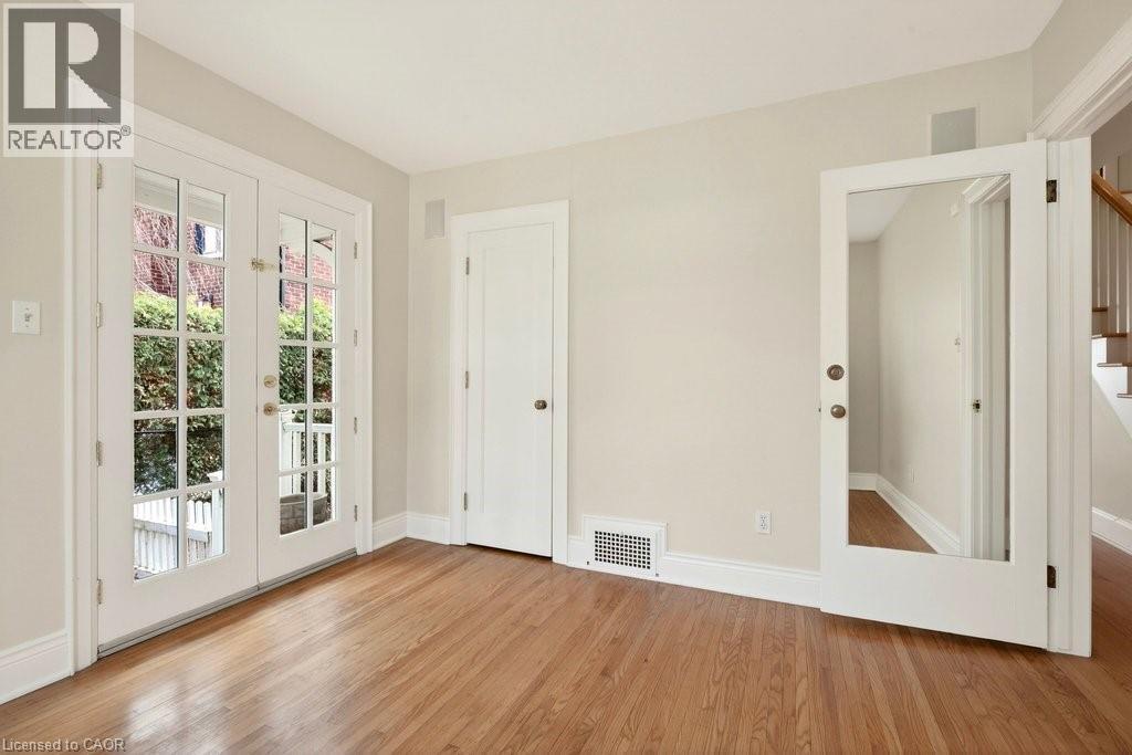 3196 Lakeshore Road, Burlington, ON - Indoor Photo Showing Other Room