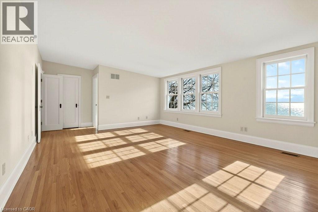 3196 Lakeshore Road, Burlington, ON - Indoor Photo Showing Other Room