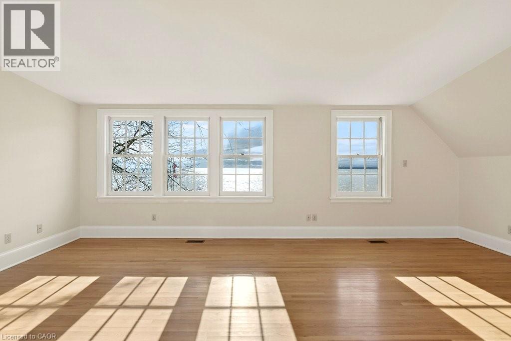 3196 Lakeshore Road, Burlington, ON - Indoor Photo Showing Other Room