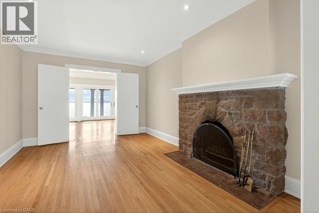 3196 Lakeshore Road, Burlington, ON - Indoor Photo Showing Other Room With Fireplace