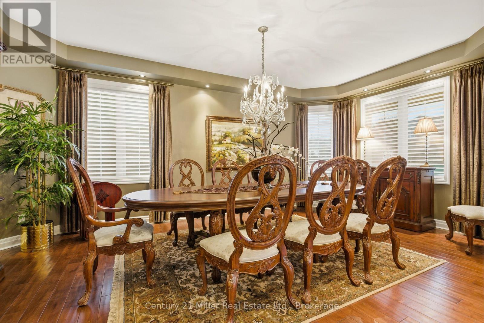 140 Dellgrove Circle, Cambridge, ON - Indoor Photo Showing Dining Room