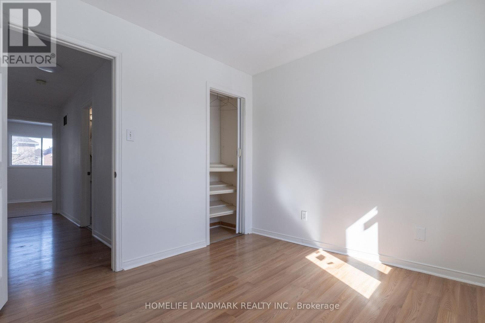 2453 Strathmore Crescent, Mississauga, ON - Indoor Photo Showing Other Room