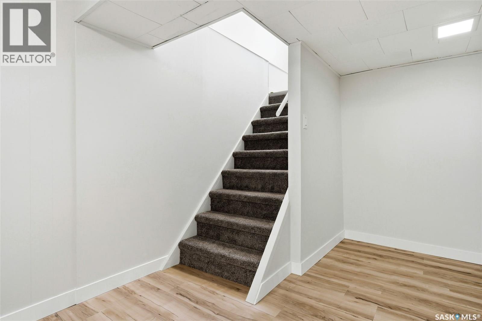 47 Mathieu Crescent, Regina, SK - Indoor Photo Showing Other Room