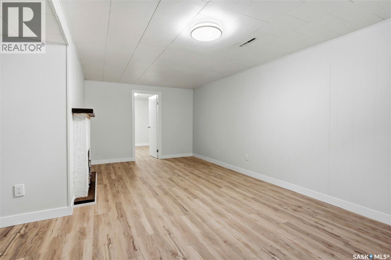 47 Mathieu Crescent, Regina, SK - Indoor Photo Showing Other Room