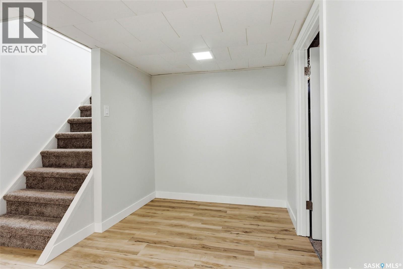 47 Mathieu Crescent, Regina, SK - Indoor Photo Showing Other Room