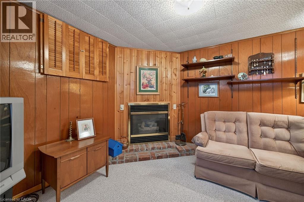 59 Cloke Court, Hamilton, ON - Indoor With Fireplace