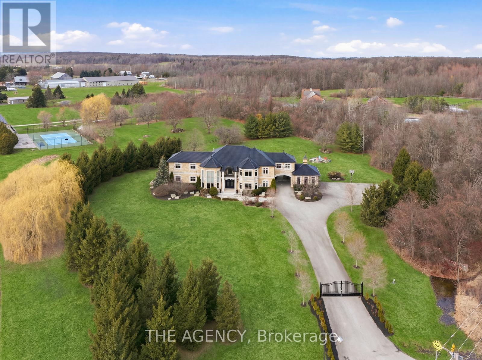 2659 2 Sideroad, Burlington, ON - Outdoor With View