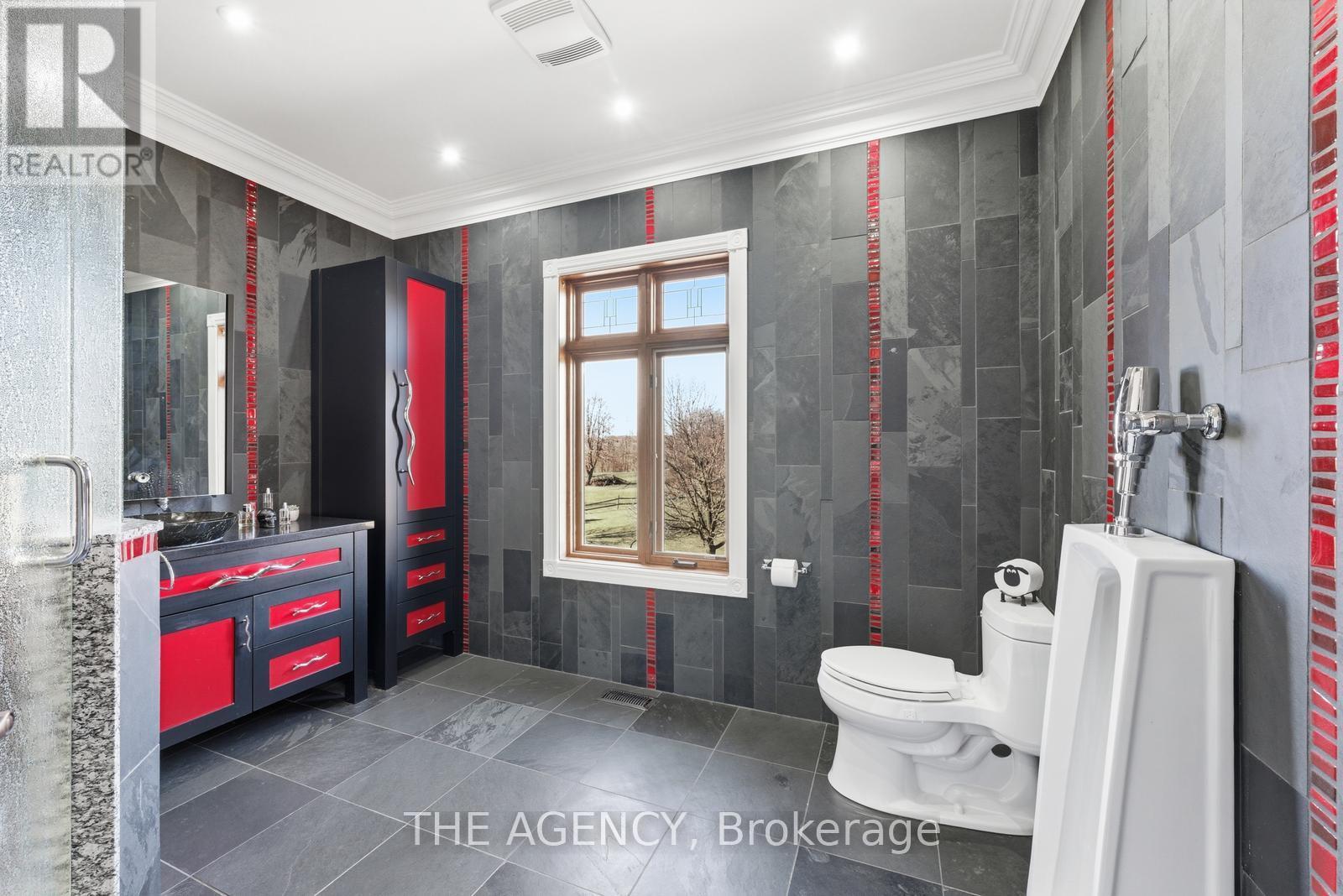 2659 2 Sideroad, Burlington, ON - Indoor