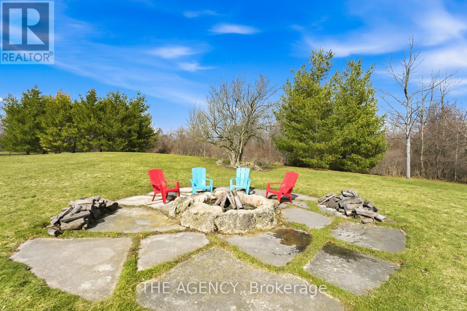 2659 2 Sideroad, Burlington, ON - Outdoor