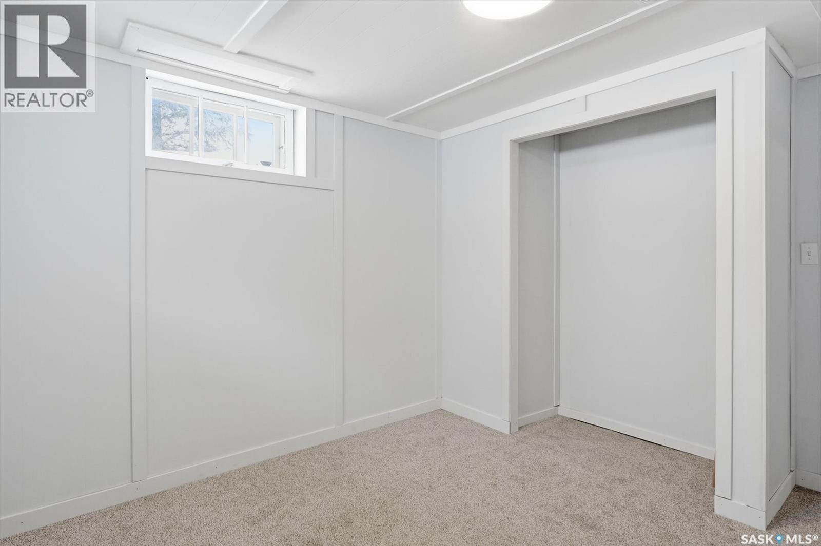 3314 Dieppe Street, Saskatoon, SK - Indoor Photo Showing Other Room