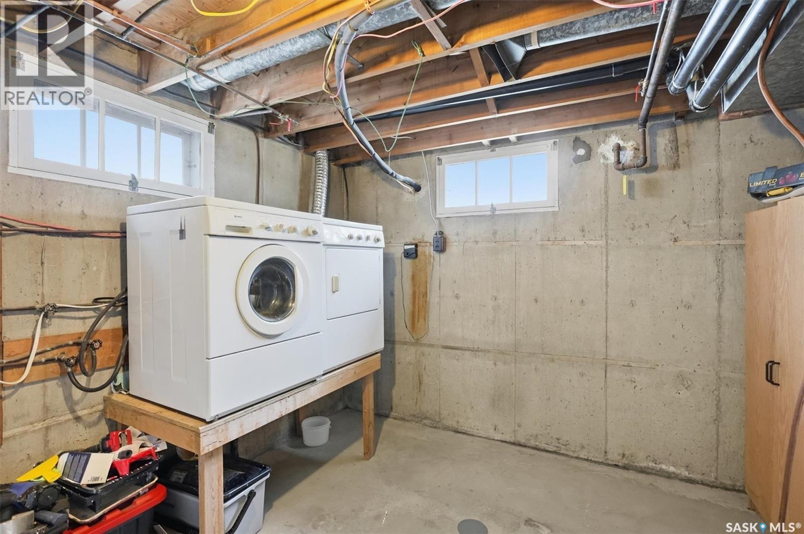 3314 Dieppe Street, Saskatoon, SK - Indoor Photo Showing Laundry Room