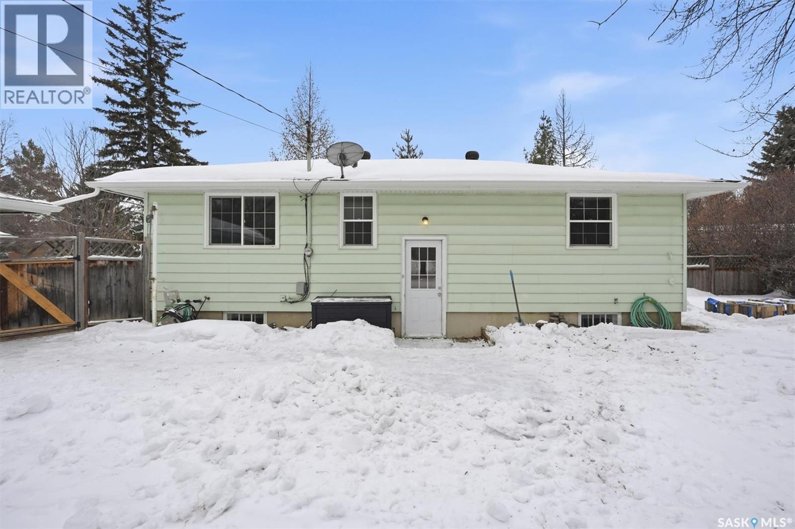 3314 Dieppe Street, Saskatoon, SK - Outdoor With Exterior