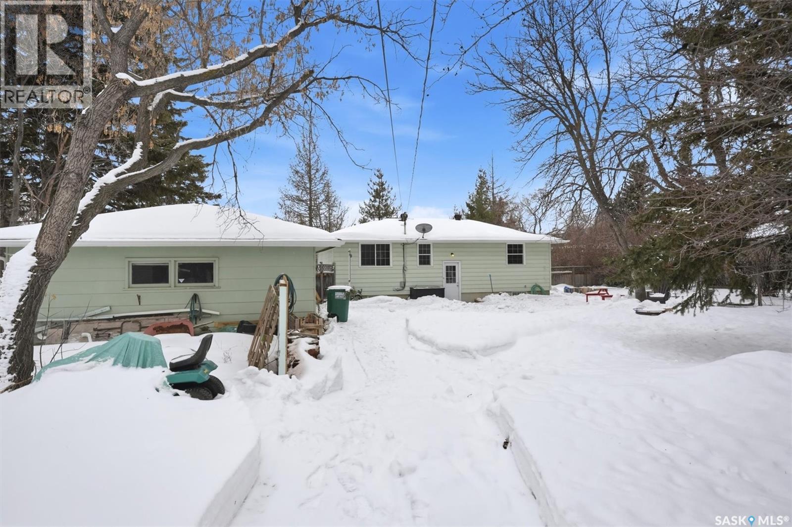 3314 Dieppe Street, Saskatoon, SK - Outdoor