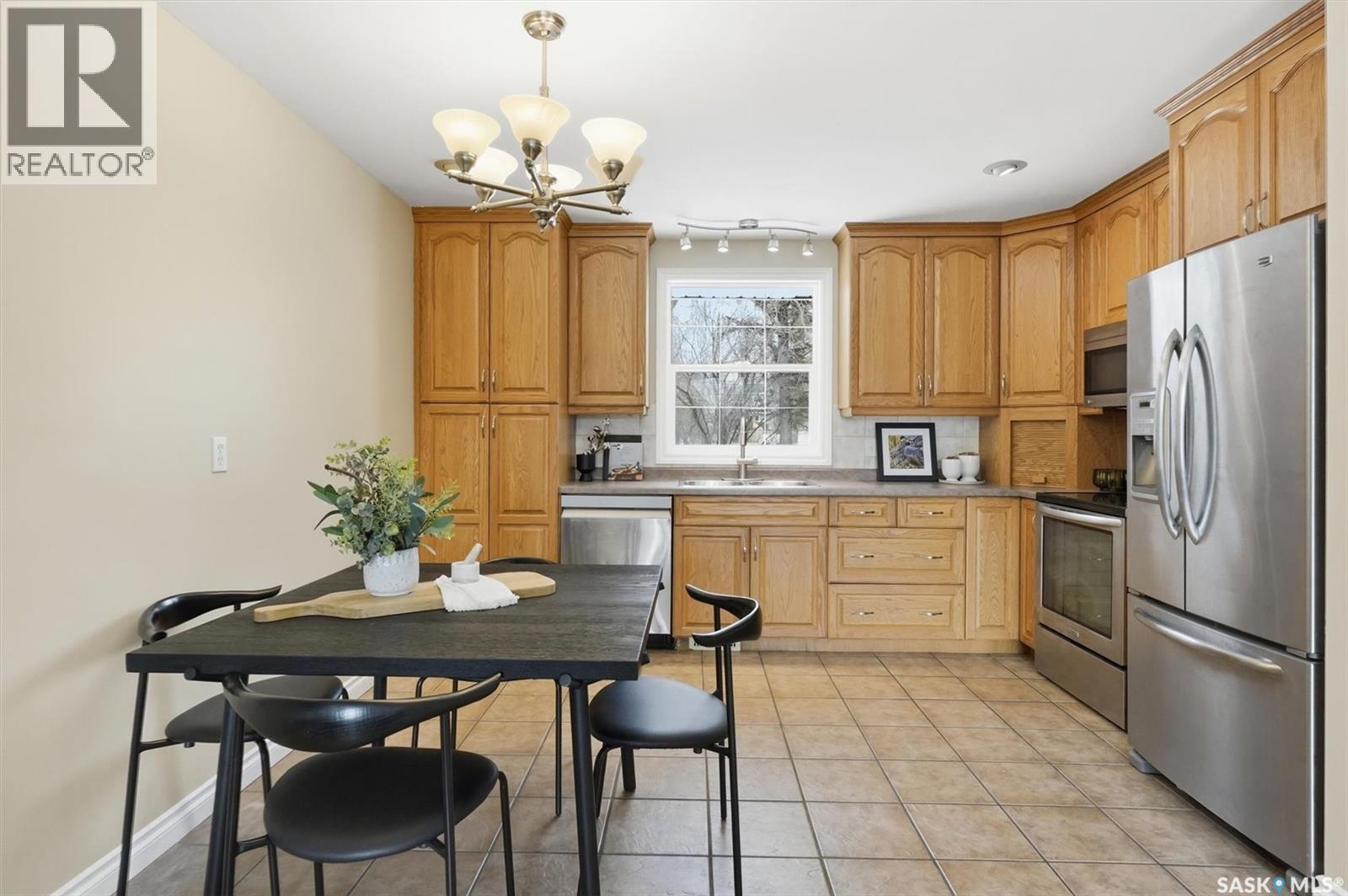 3314 Dieppe Street, Saskatoon, SK - Indoor