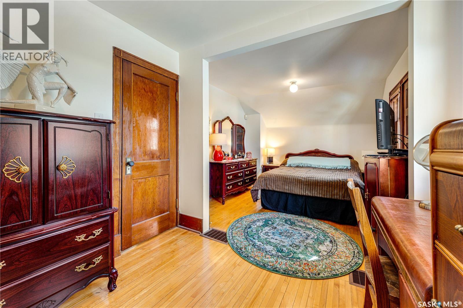 702 Lansdowne Avenue, Saskatoon, SK - Indoor Photo Showing Bedroom