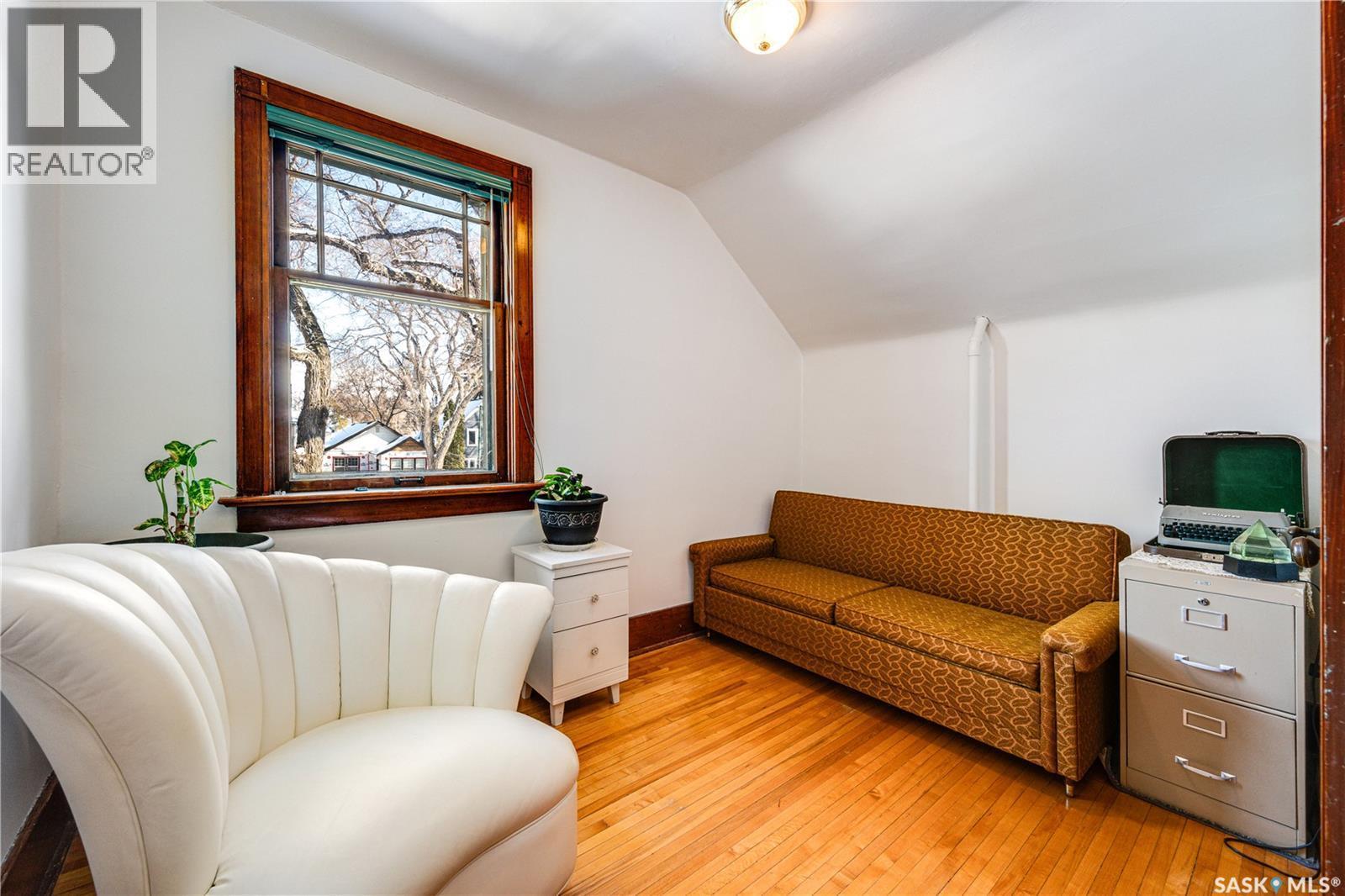 702 Lansdowne Avenue, Saskatoon, SK - Indoor