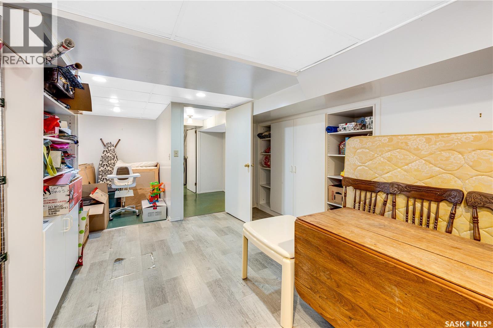 702 Lansdowne Avenue, Saskatoon, SK - Indoor