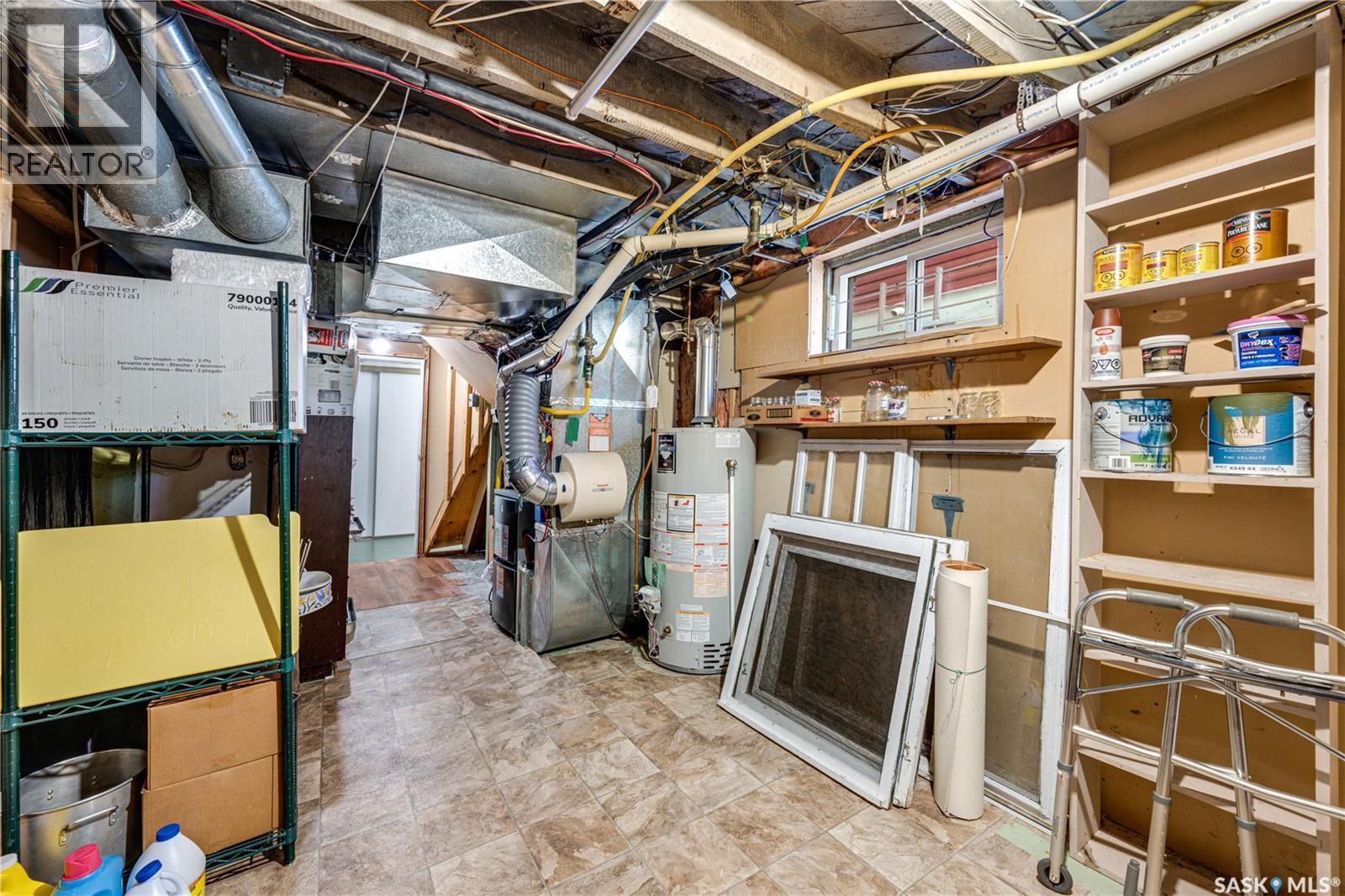 702 Lansdowne Avenue, Saskatoon, SK - Indoor Photo Showing Basement