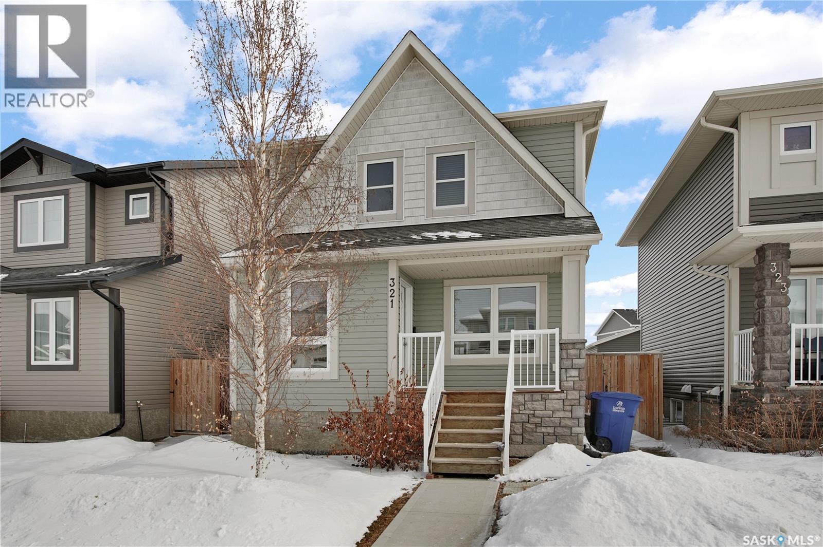 321 Secord Way, Saskatoon, SK - Outdoor With Facade