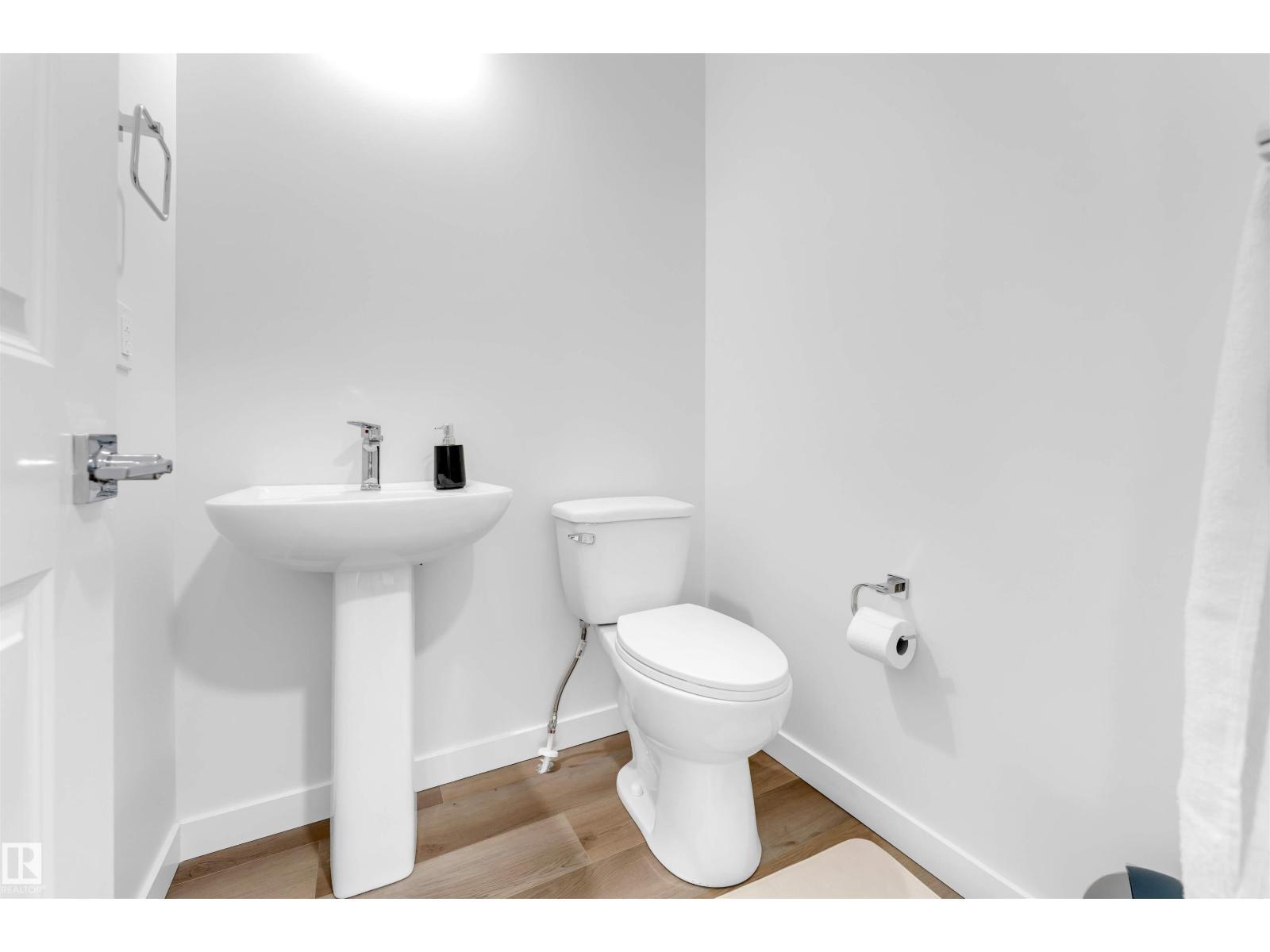 #67 130 Element Dr, St. Albert, AB - Indoor Photo Showing Bathroom