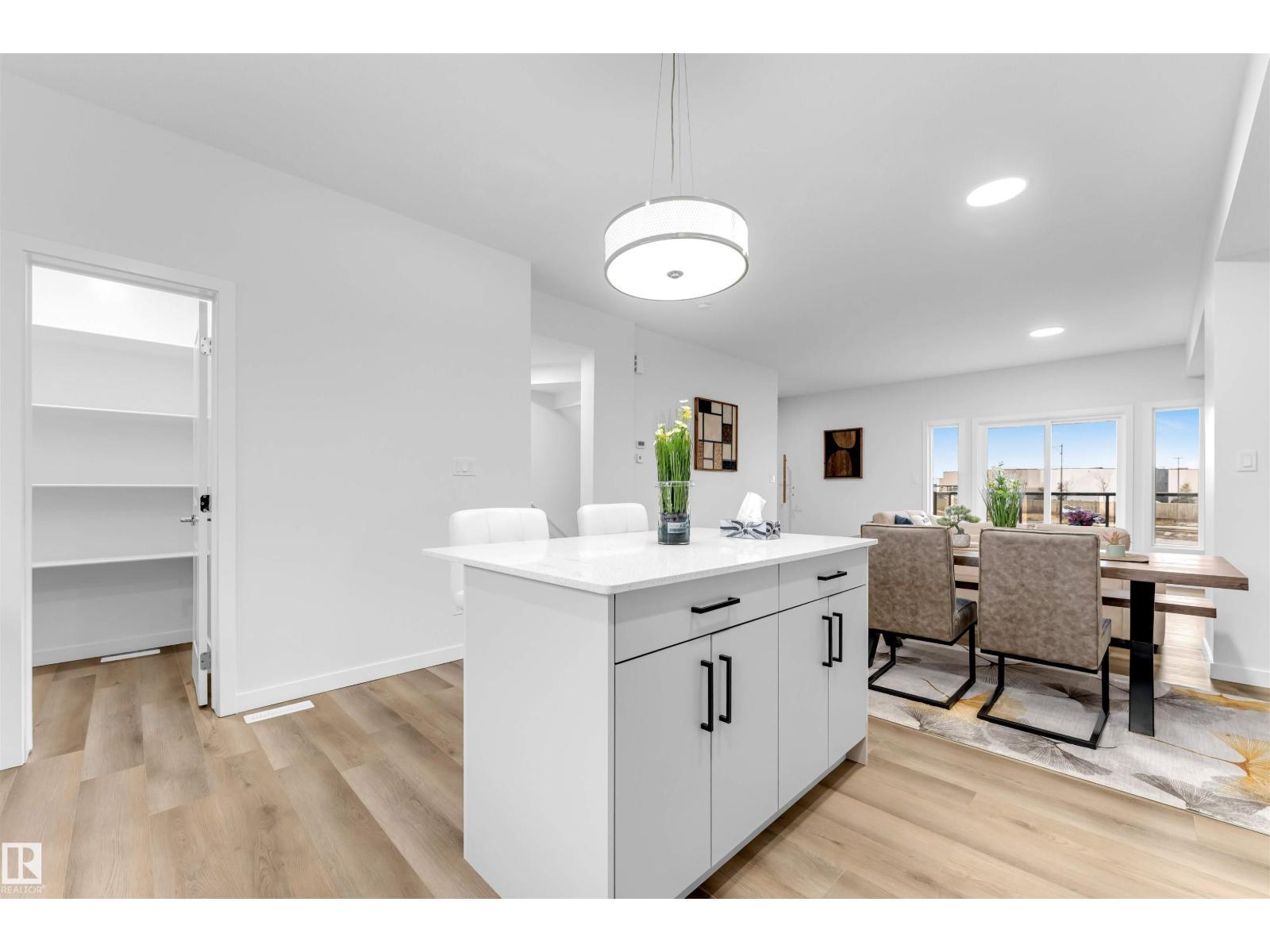 #67 130 Element Dr, St. Albert, AB - Indoor