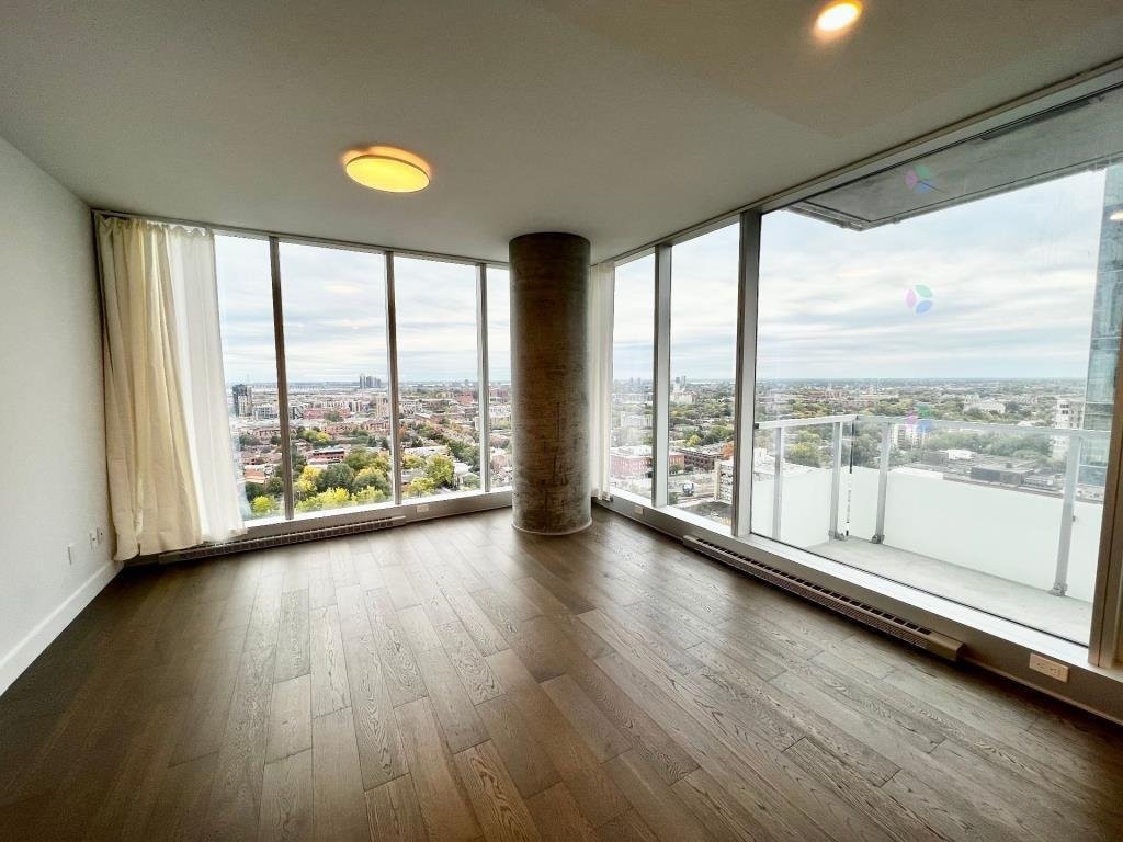 Salon - 1613-1400 Boul. René-Lévesque O., Montréal (Ville-Marie), QC - Indoor Photo Showing Other Room