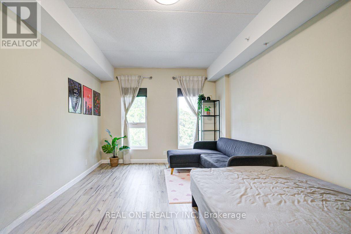 423 - 77 Leland Street, Hamilton, ON - Indoor