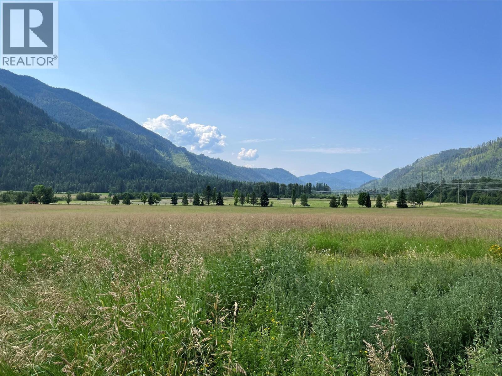 3371 Highway 3B, Fruitvale, BC