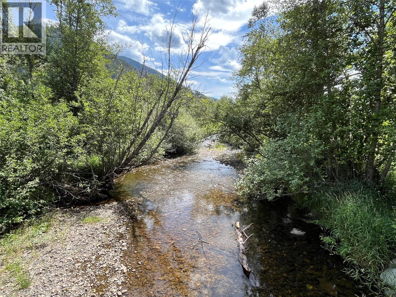 3371 Highway 3B, Fruitvale, BC