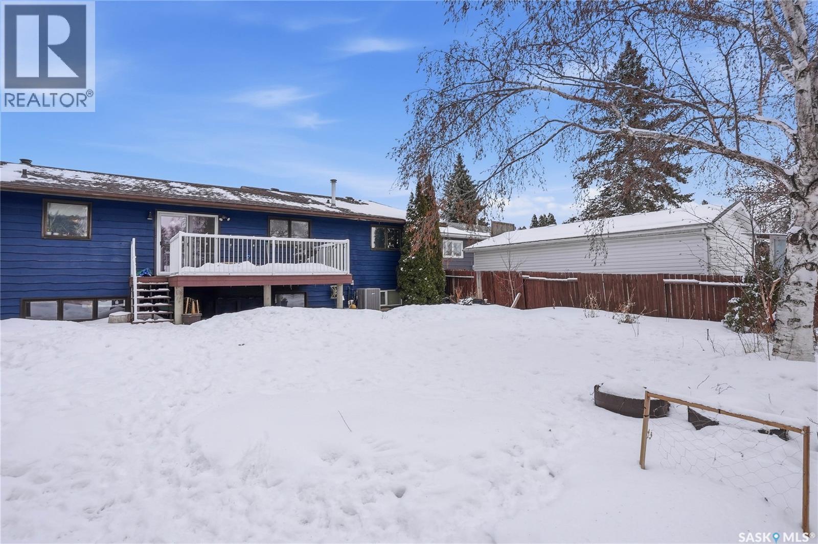743 Coppermine Crescent, Saskatoon, SK - Outdoor With Deck Patio Veranda