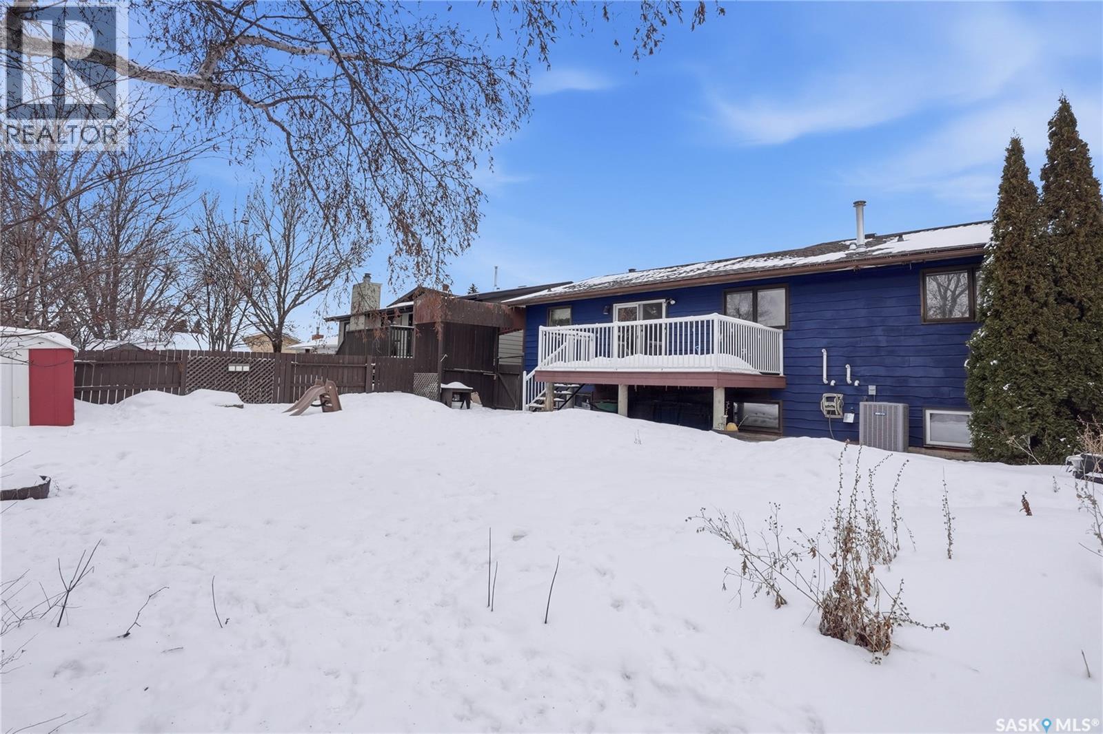 743 Coppermine Crescent, Saskatoon, SK - Outdoor