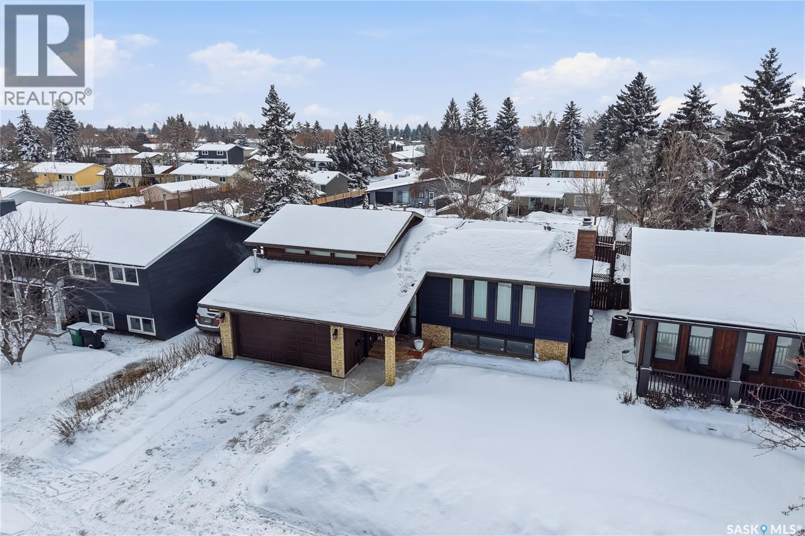 743 Coppermine Crescent, Saskatoon, SK - Outdoor