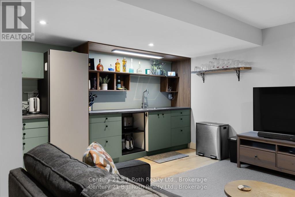 lower level kitchenette - 34 Ruby Crescent, Orillia, ON - Indoor