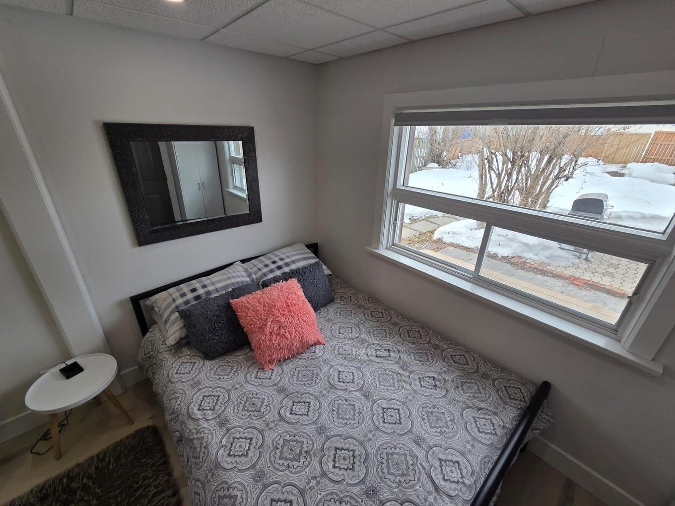 84 Machar Ave, Thunder Bay, ON