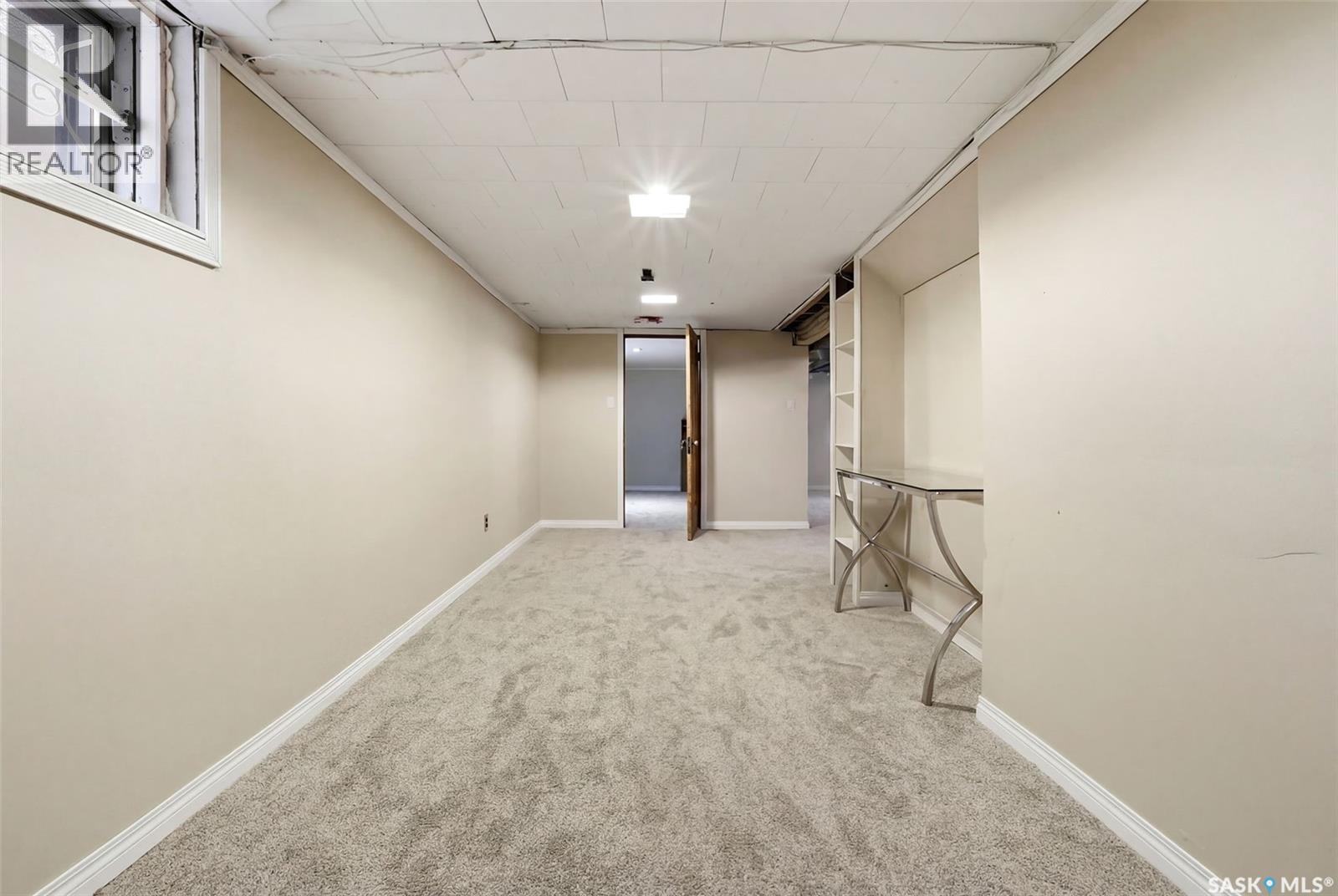 363 Leopold Crescent, Regina, SK - Indoor Photo Showing Other Room