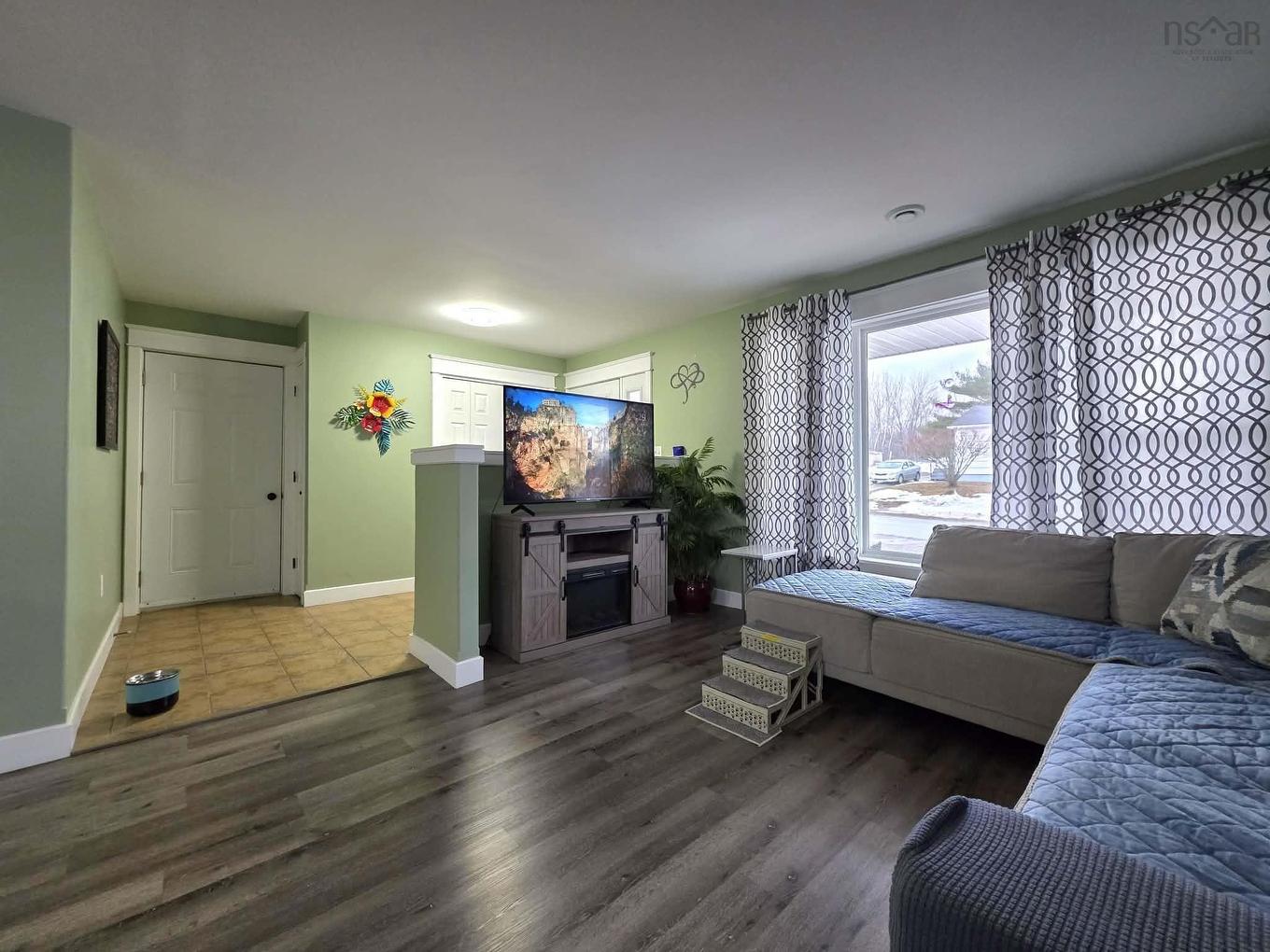 1611 Mackay Street, Westville, NS