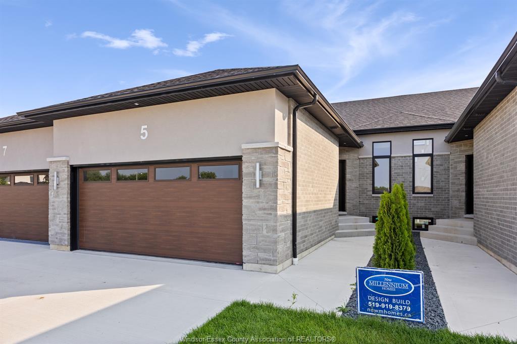 5 Eagle Street, Leamington, ON
