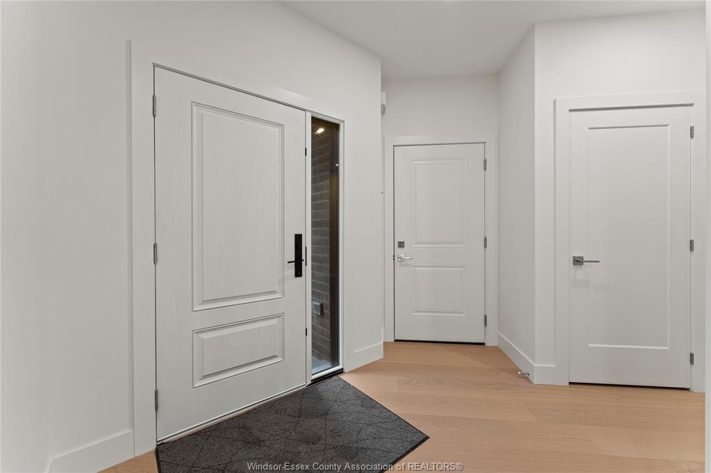 5 Eagle Street, Leamington, ON