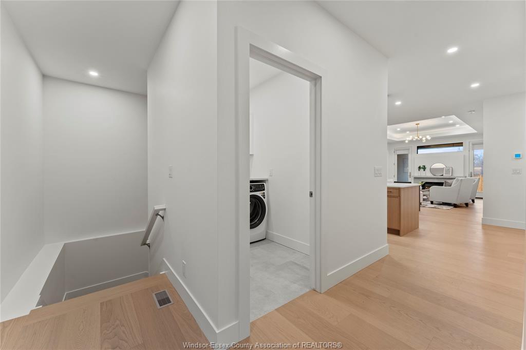 5 Eagle Street, Leamington, ON
