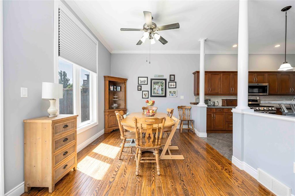 809 Second Crescent, Plympton-Wyoming, ON