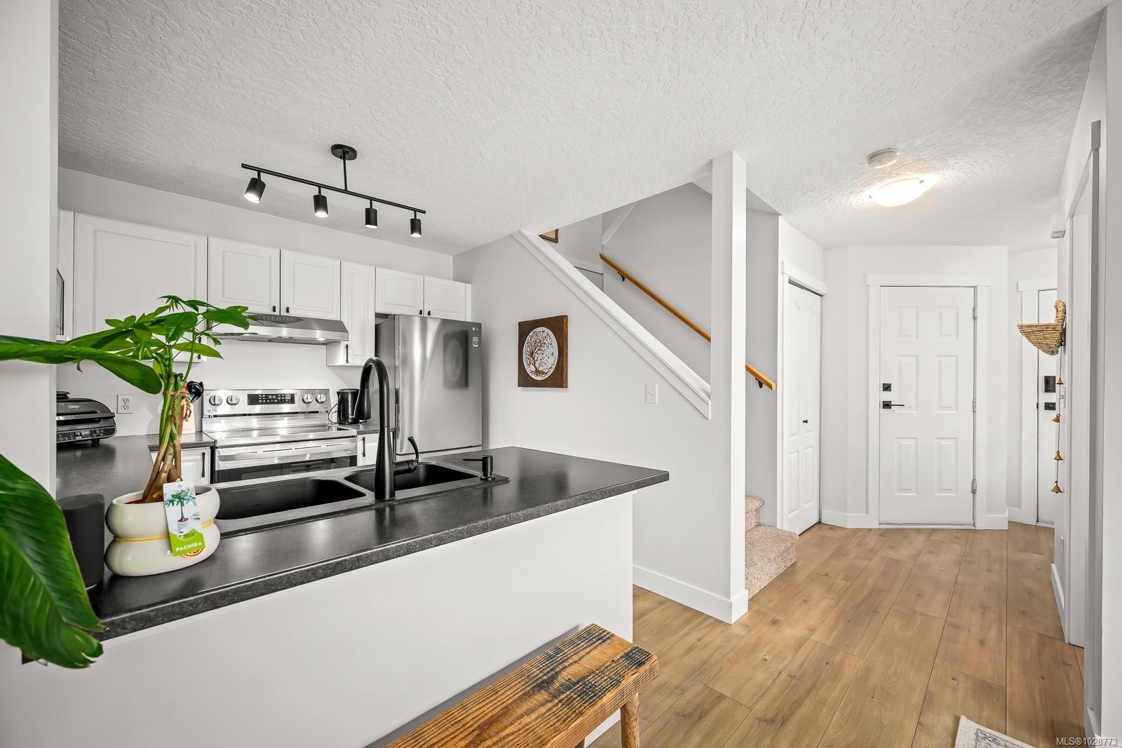 30-717 Aspen Rd, Comox, BC