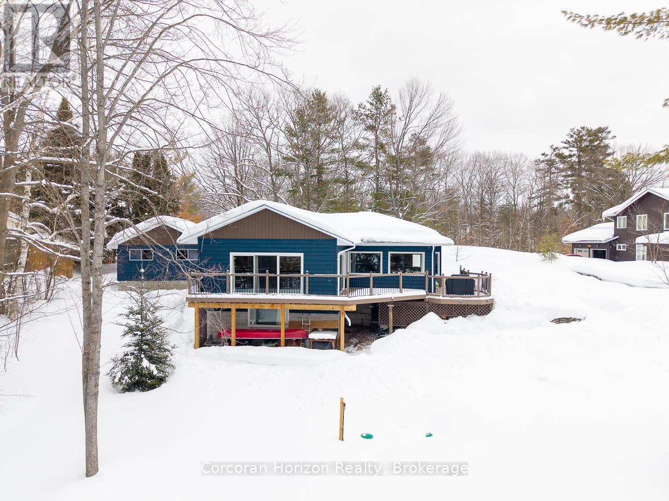 3000 Whelan Way, Ramara, ON - Outdoor With Deck Patio Veranda