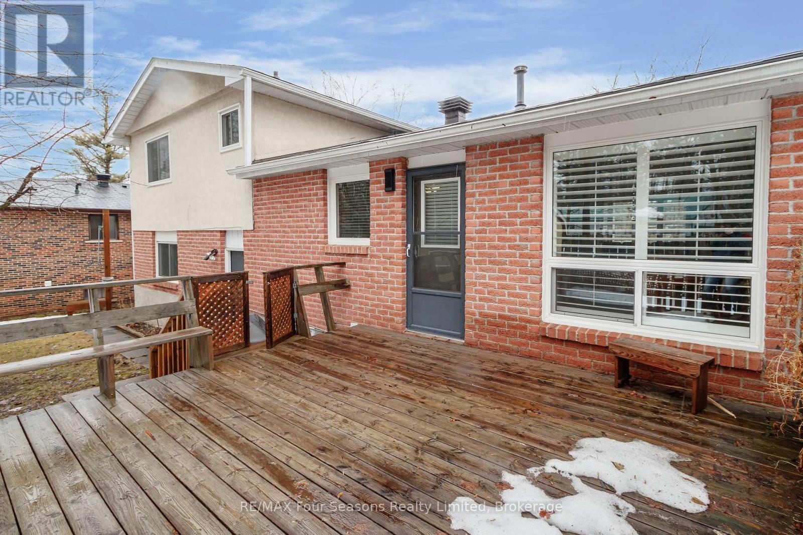 218 Datas Drive, Clearview (Stayner), ON - Outdoor With Deck Patio Veranda With Exterior