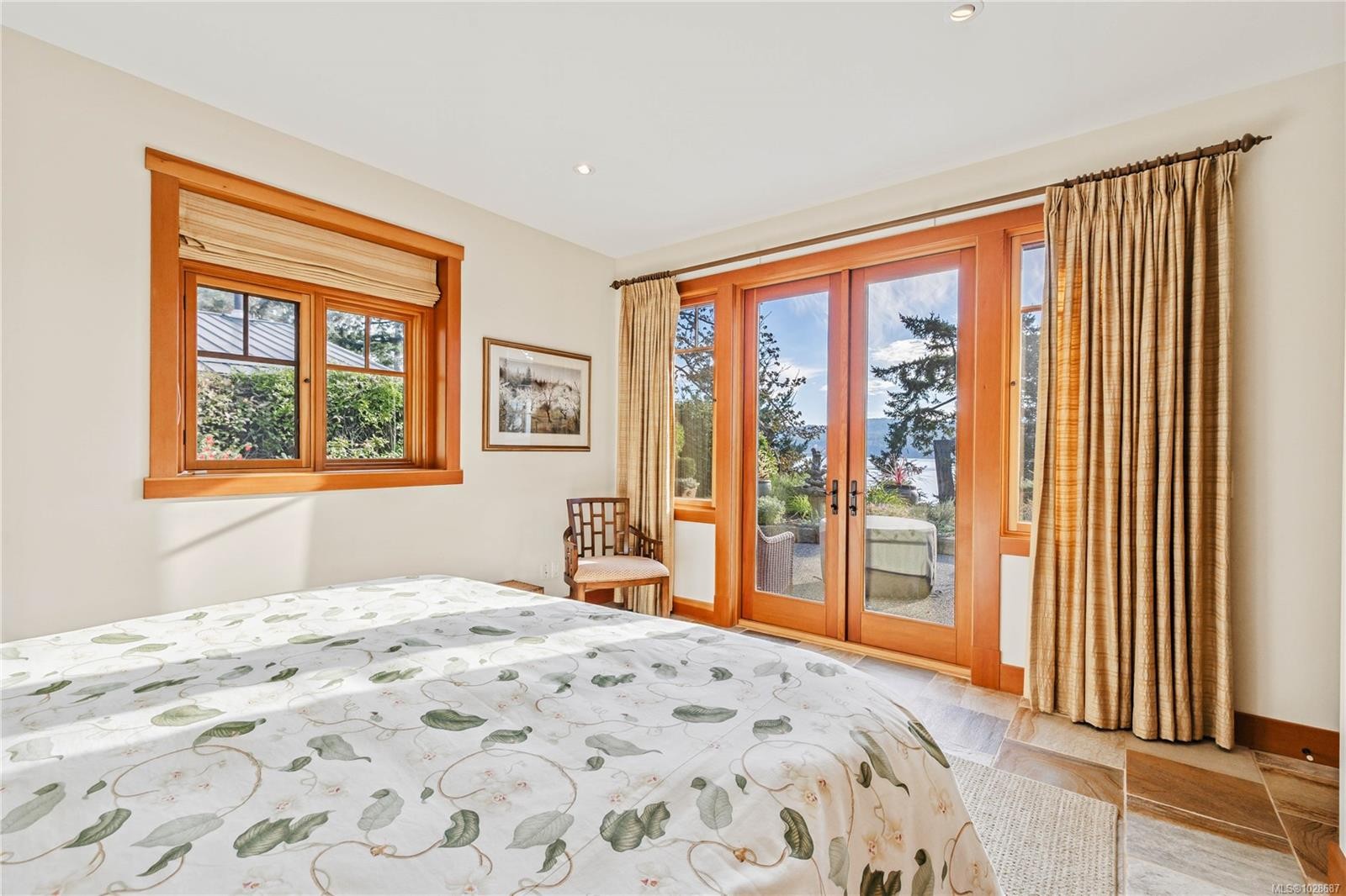 220 Scott Point Dr, Salt Spring, BC